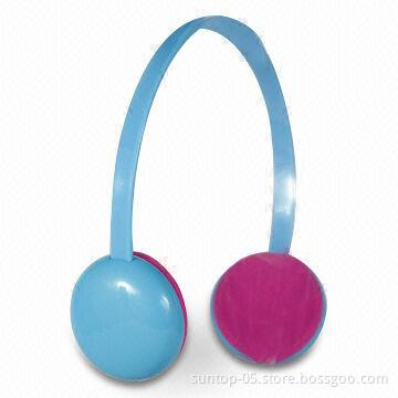 Active Noise-cancelling Headphones with 20Hz to 20kHz Frequency Response, Measures 42 x 34 x 40.5cm
